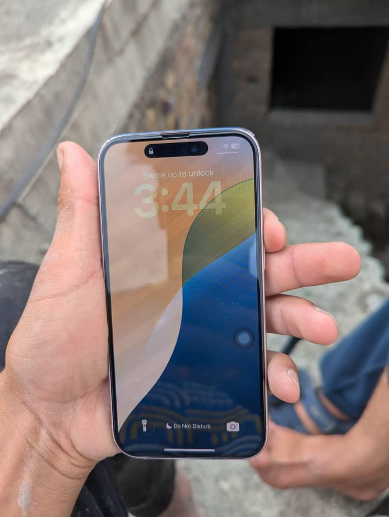 Apple iPhone 15 1