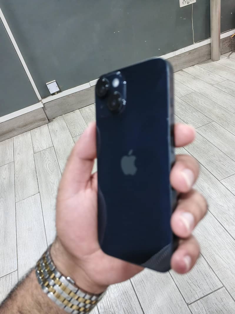 Apple iPhone 14 6