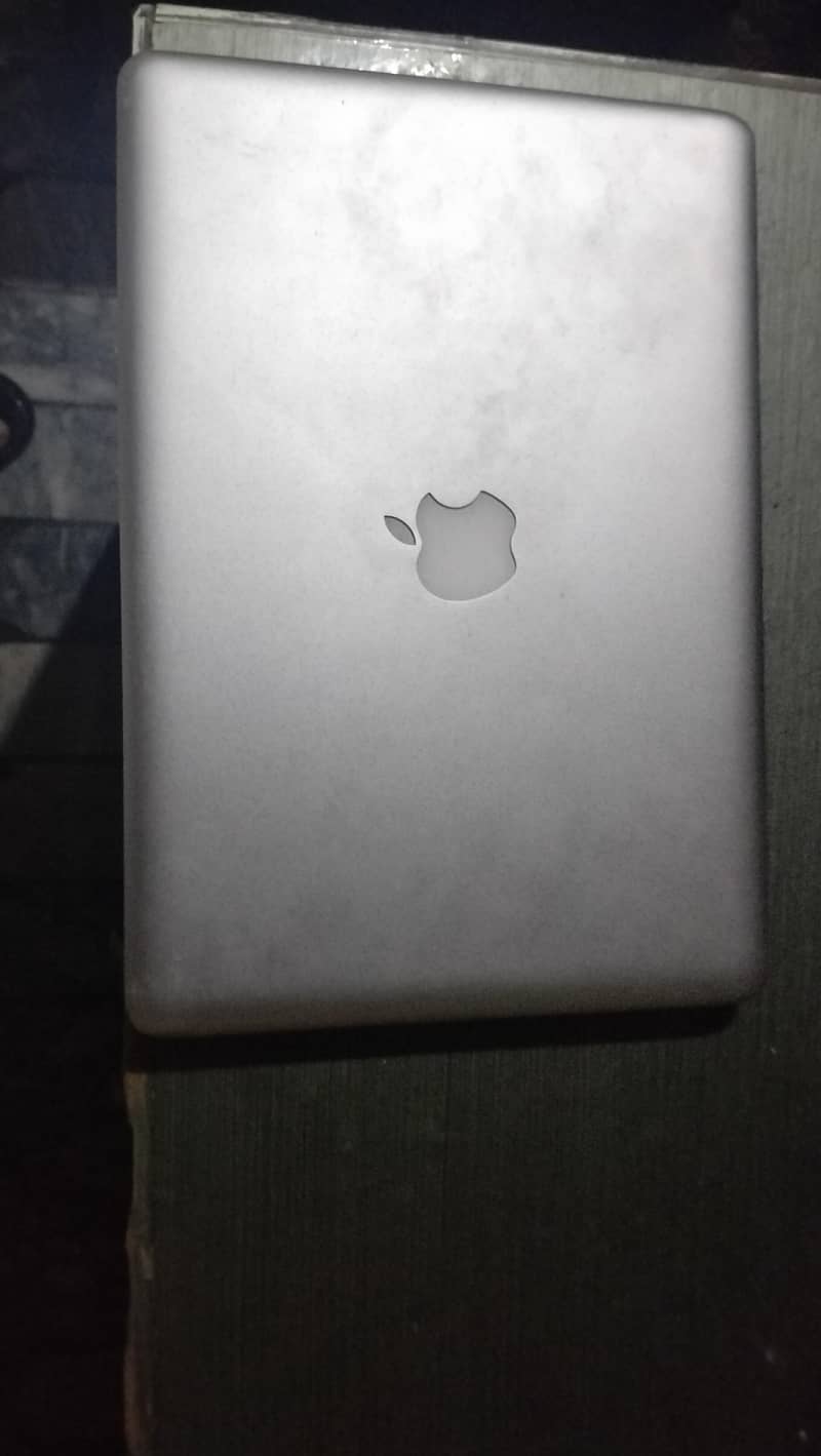 MacBook pro core i5 (2012) 0