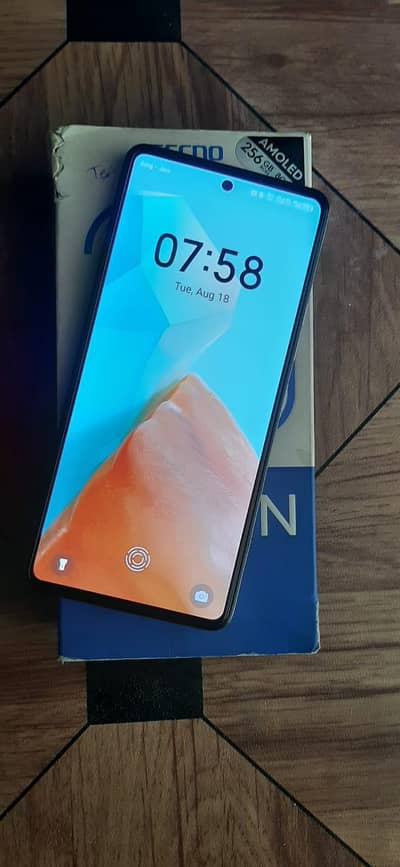 Tecno CAMON 20 For Sale 8GB 256GB Box Charger