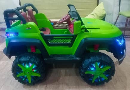 Full jambo size Kids 4X4 jeep car with remote/swing mode/Bluetooth/