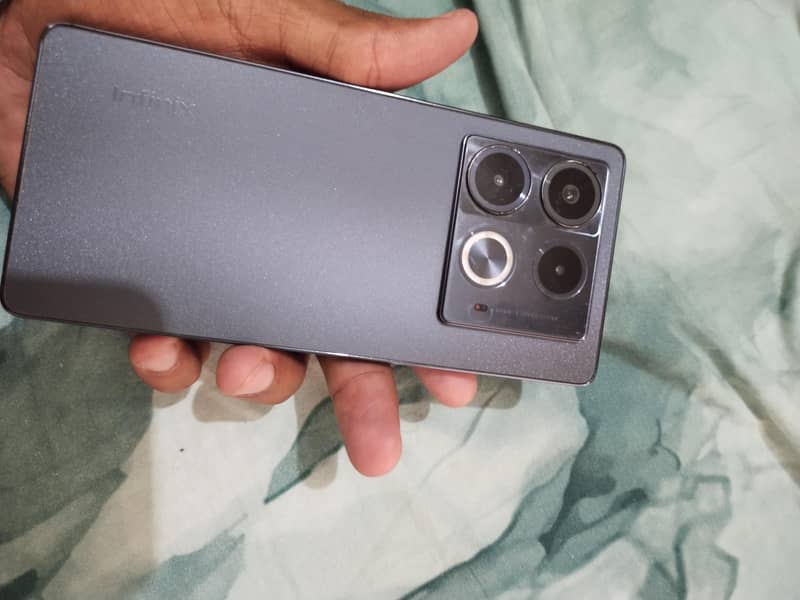 Infinix Note 40 1