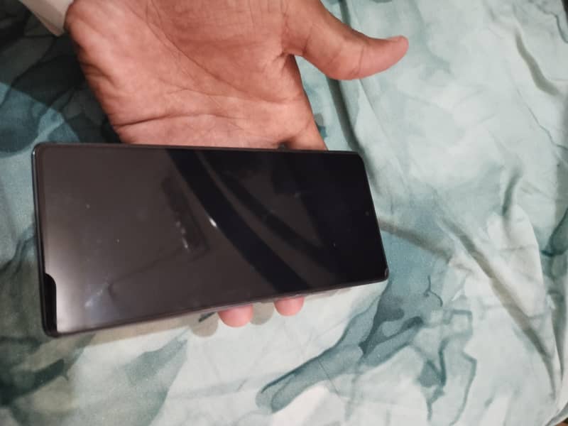 Infinix Note 40 4