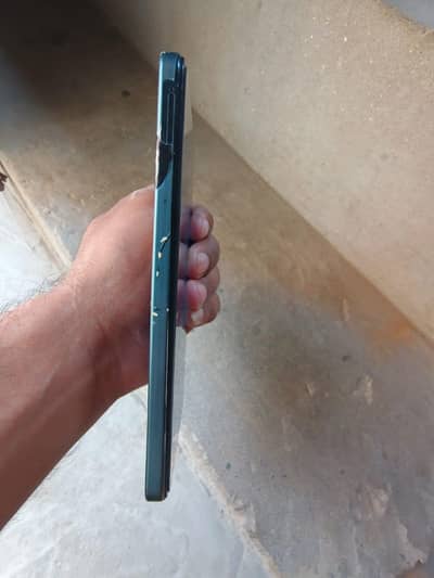 Vivo Y28