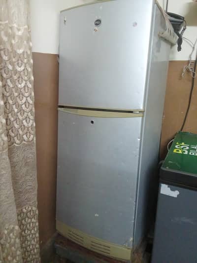 PEL refrigerator working conditions sale and exchange