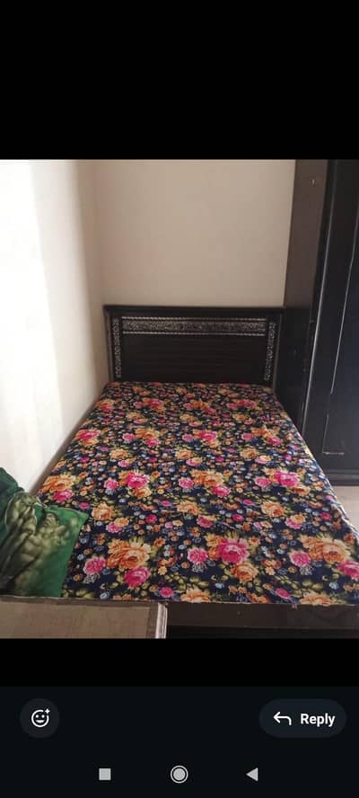 Mugal brands single Bed