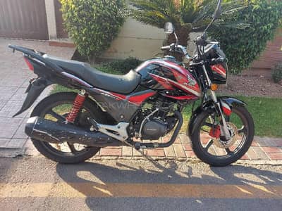Honda CBR 150R 2018