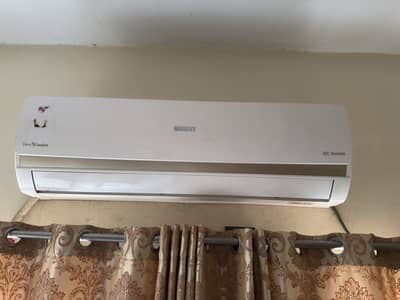 ORIENT DC Inverter For Sale | Condition Clean