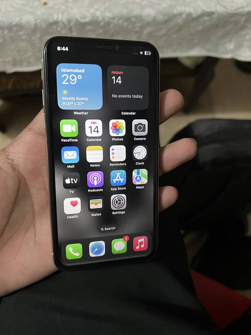 Iphone X 4