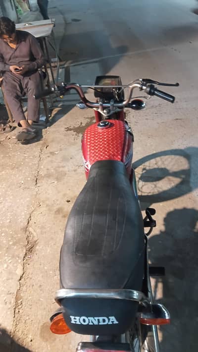 urgent for  sale honda cd 70.12. model