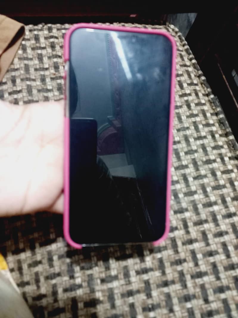 IPhone 11 Pro 2
