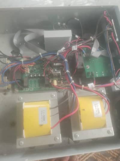 Power Solutions (invertor)