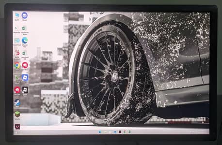 Dell UltraSharp U3014 30 Inch IPS Monitor With Original Wall Mount