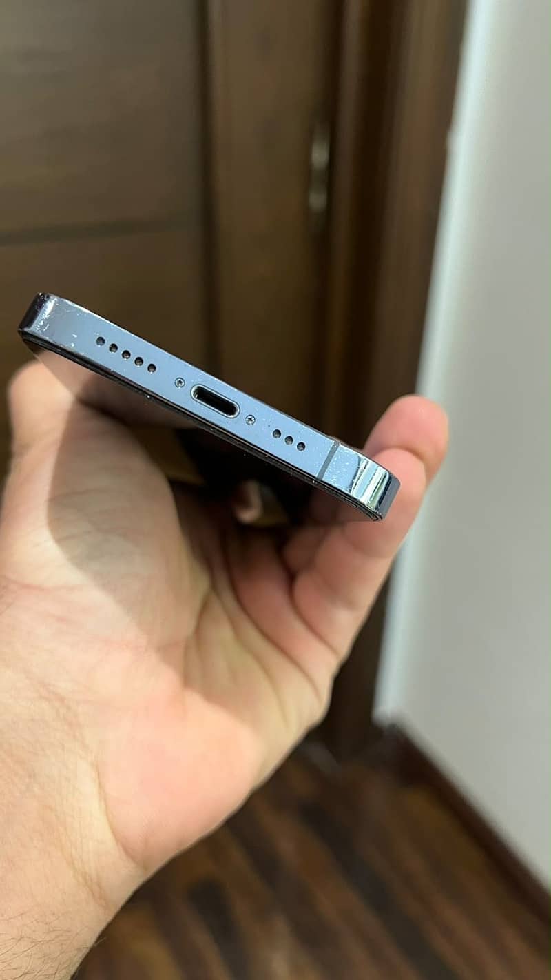 Apple iPhone 13 Pro 3