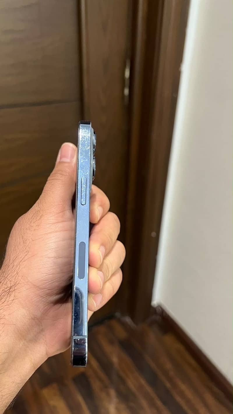 Apple iPhone 13 Pro 11