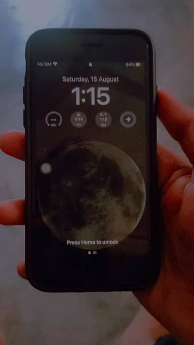 iphone 8 Non PTA - 91% BH - All Original (Back Glass Crack)