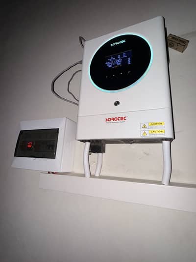 Sorotec  Hybrid Inverter (few Months used)