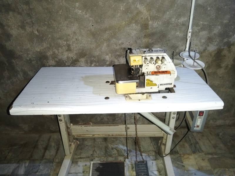 machine; overlock machine; singer machine 1