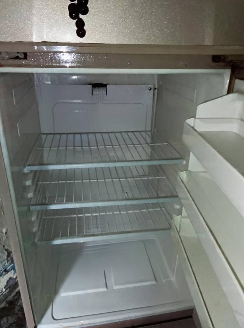 Dawlance refrigerator 5
