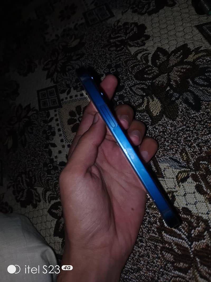 Apple iPhone 12 mini 2