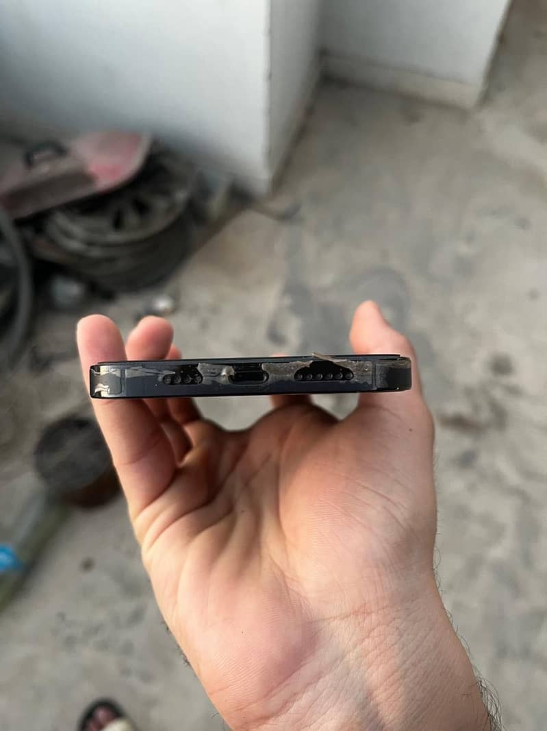 Apple iPhone 14 Pro Max 7