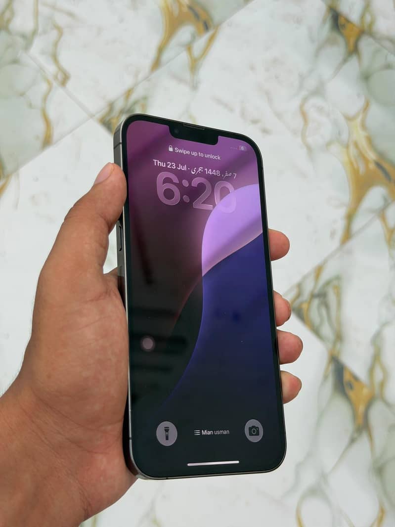 Apple iPhone 13 Pro Max 2