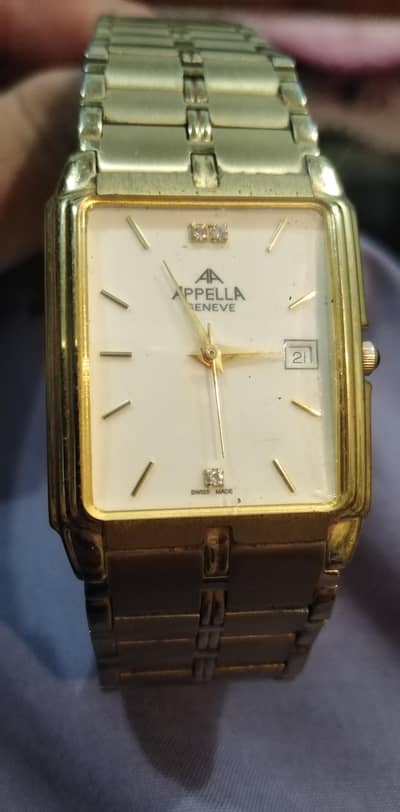 Swiss Apeela watch 18 k plated Gold from Dubai