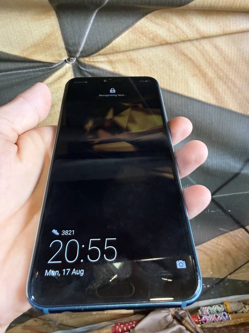 Honor 10 4