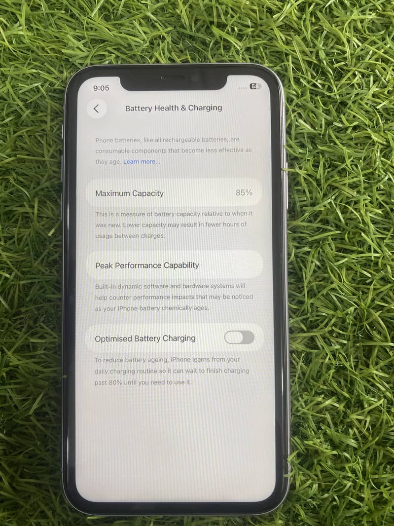 Apple iPhone 11 7