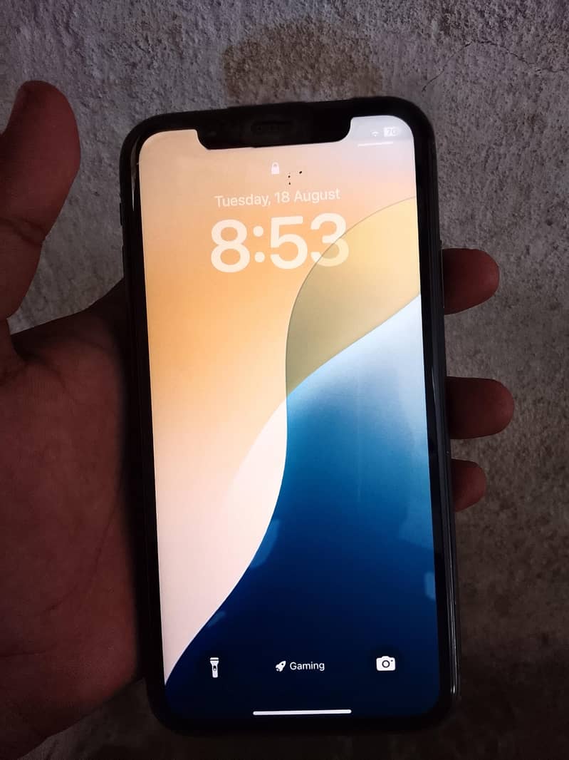 Iphone 11 new condition 5