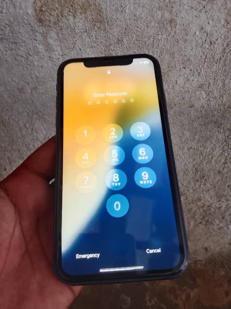 Iphone 11 new condition 6