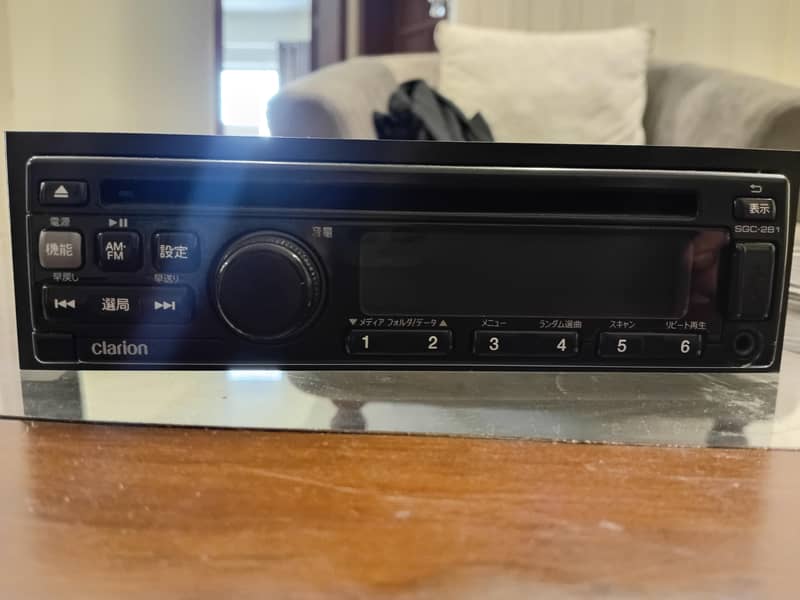 Clarion cd player 1