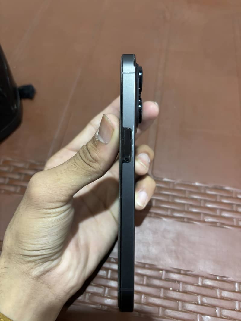 Apple iPhone 14 Pro 3