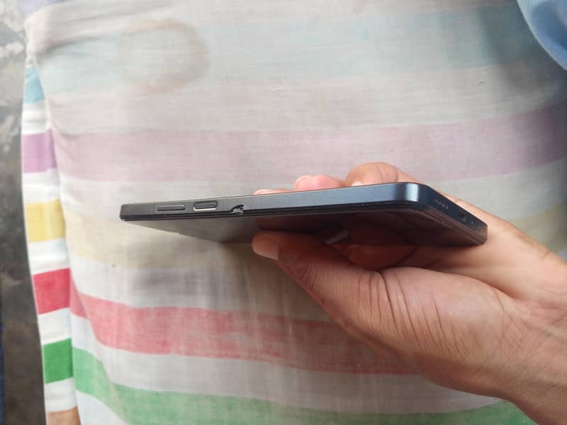 Realme C51 3