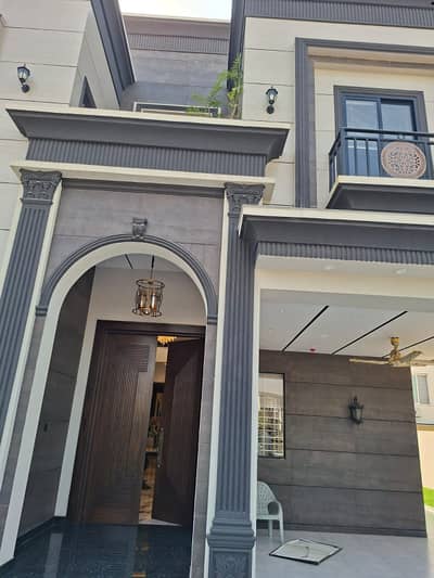 SYED BROTHERS PROUDLY OFFERS: 1-Kanal Elegant Maintanined Bungalow With Solar System Is Available In The Best Block Of DHA Lahore.