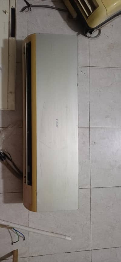 1 ton split ac
