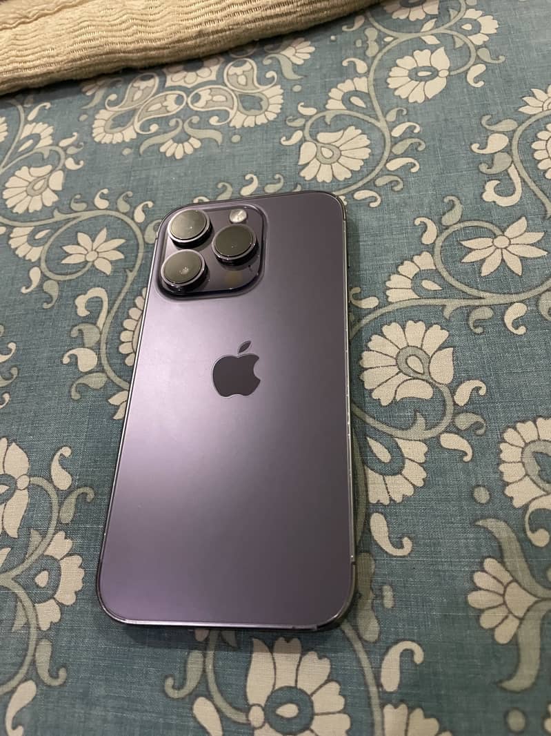 Apple iPhone 14 Pro 2
