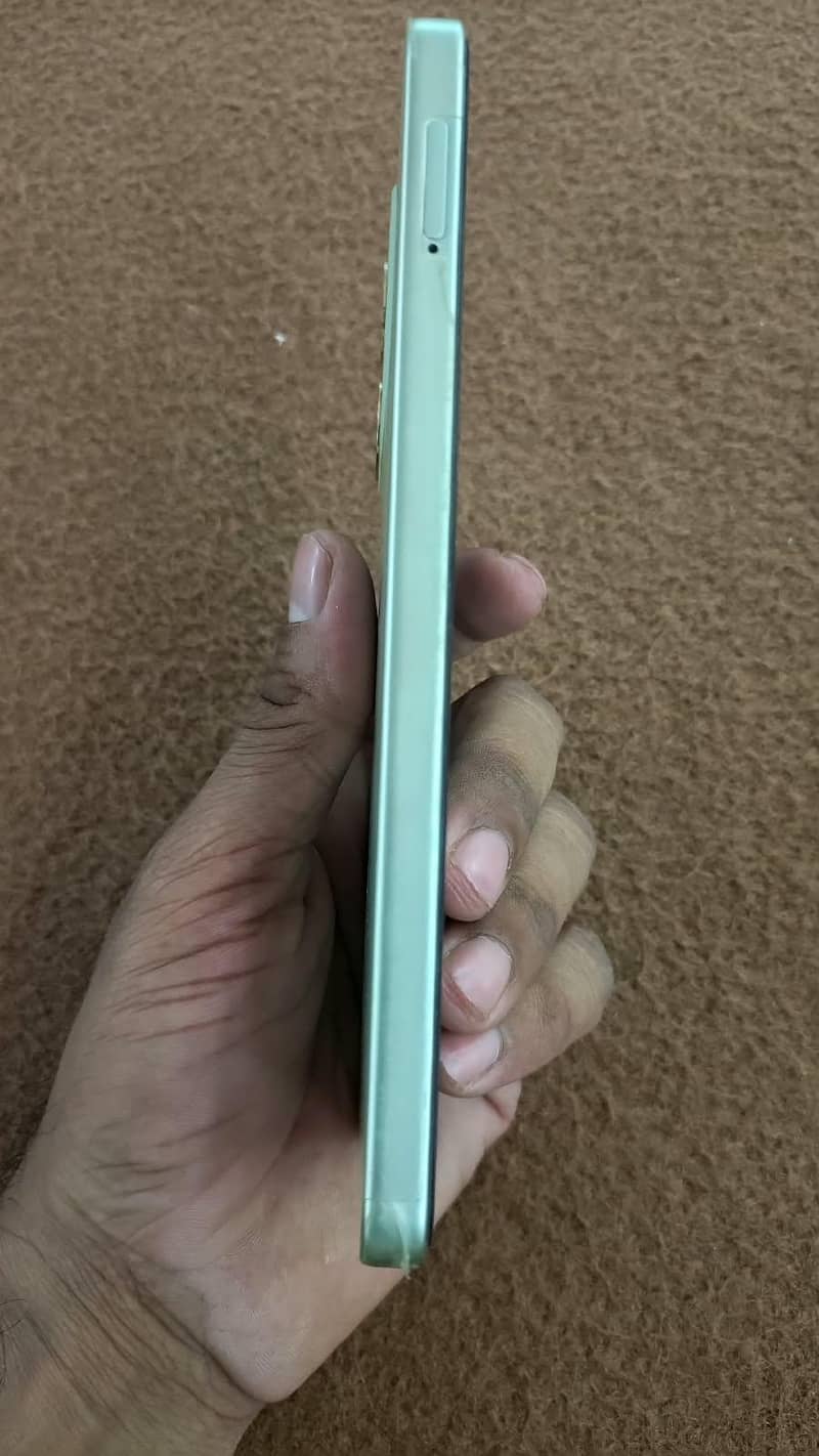 OPPO A5 Pro 3