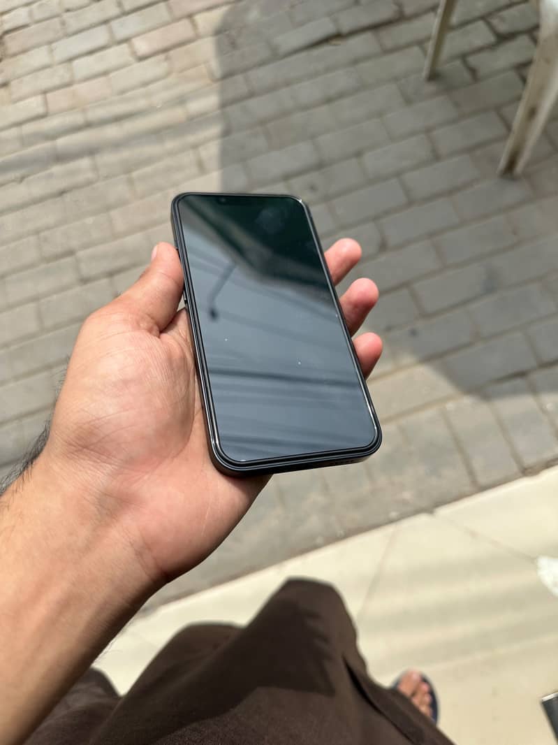 Apple iPhone 14 0