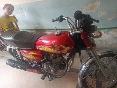 Honda CG 125 Model 2021 in good condition