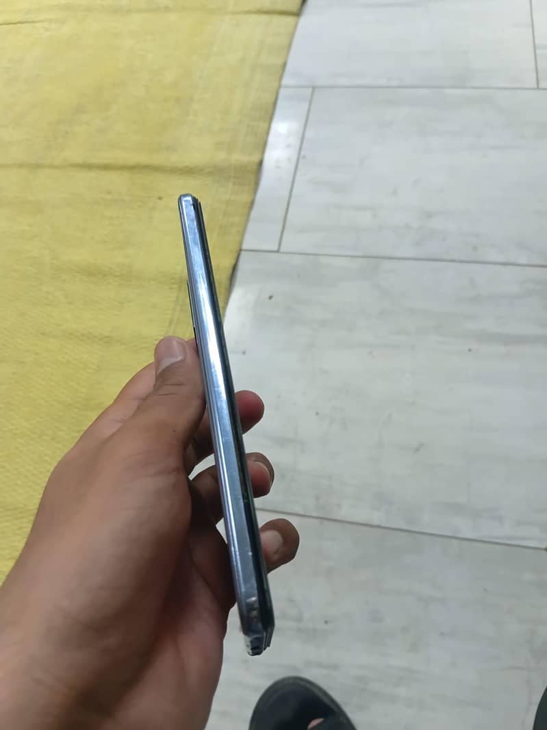Vivo V21 2