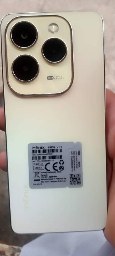 Infinix Hot 40