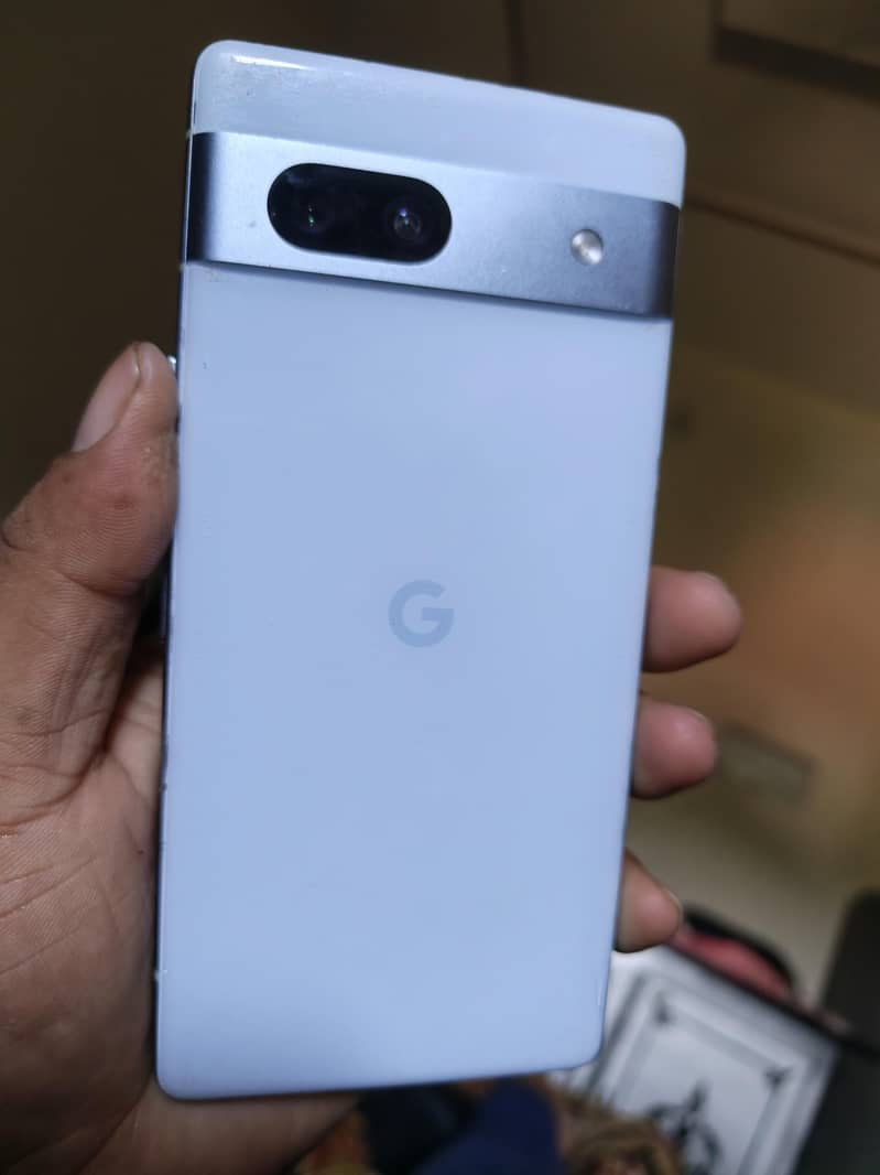 Google Pixel 7a 2