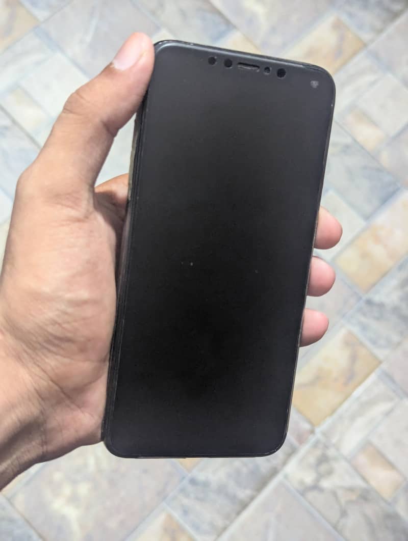 Apple iPhone XS Max 6