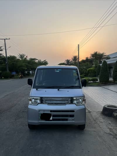 Nissan Clipper 2018