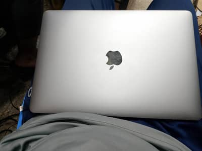 MacBook pro 2019