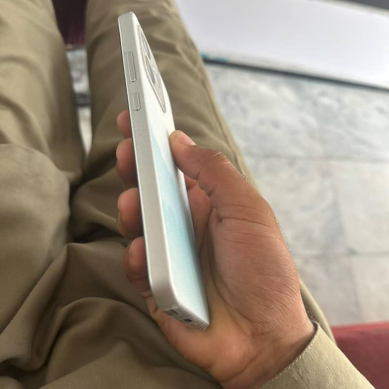 OPPO a6s pro 4