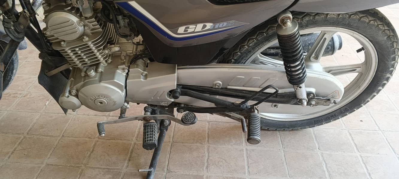 Suzuki 110 3