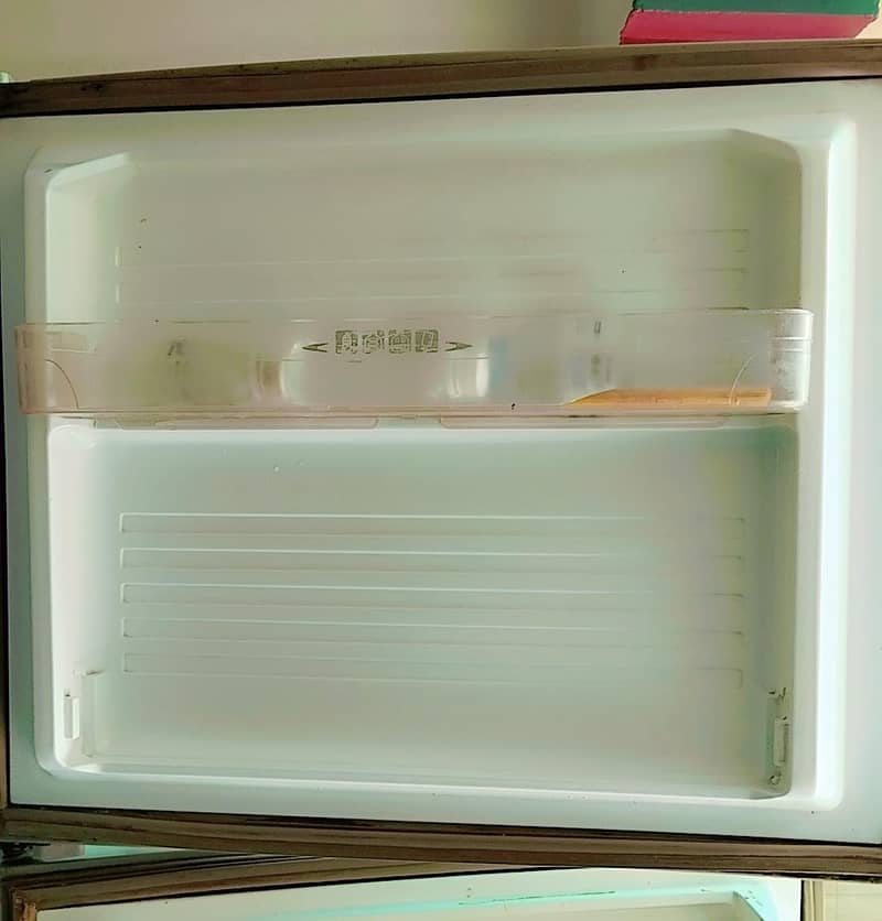 Dawlance Refrigerator 4