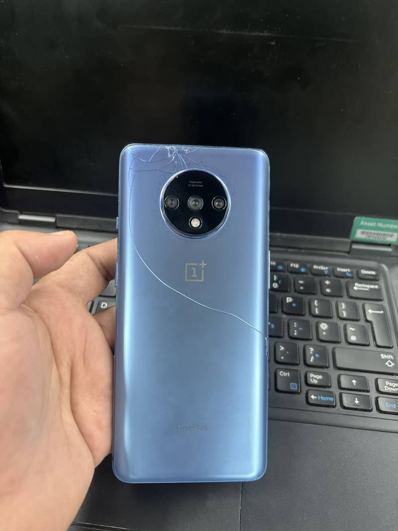 One Plus 7T 4